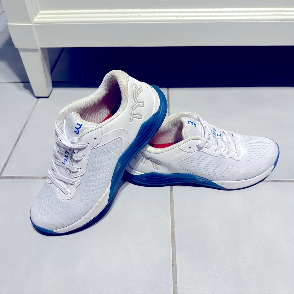 TYR Trainers